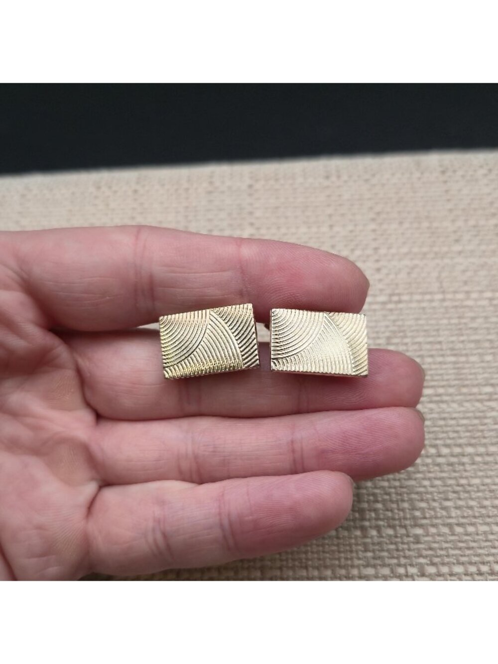Vintage Swank Textured Grooved Arc Rectangular Cufflinks A8926